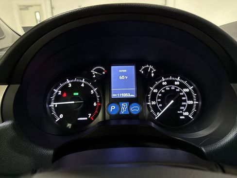 Used 2014 Lexus GX 460 w/ Premium Package image 12