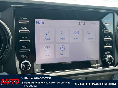 Used 2022 Toyota Tacoma SR AWD/4WD image 15