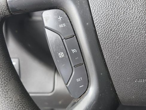 Used 2016 Chevrolet Express 2500 RWD image 20