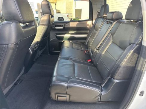 Used 2016 Toyota Tundra Limited image 18