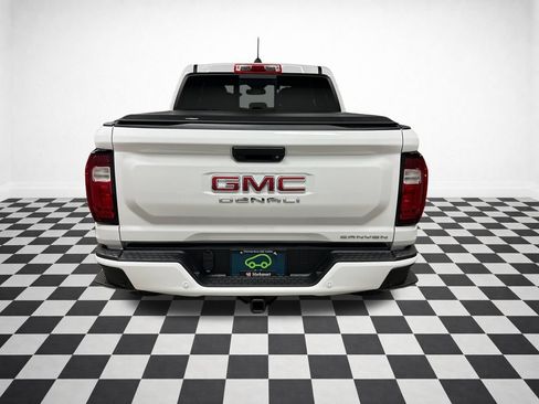 Certified 2024 GMC Canyon Denali AWD/4WD image 8