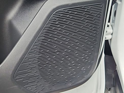 Certified 2025 Chevrolet Equinox LT image 12