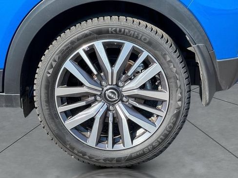 Certified 2023 Nissan Kicks SV FWD image 10