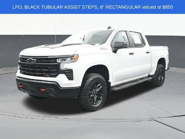 Used 2024 Chevrolet Silverado 1500 LT Trail Boss w/ Protection Package AWD/4WD image 3