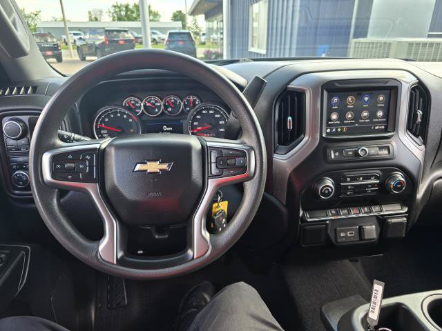 Used 2022 Chevrolet Silverado 1500 Custom w/ Safety Confidence Package AWD/4WD image 15