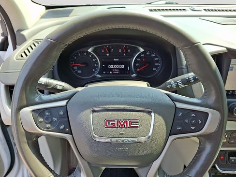 Used 2019 GMC Terrain Denali w/ Advanced Safety Package AWD/4WD image 20