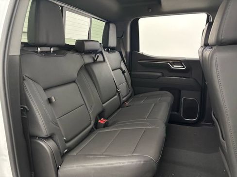 New 2026 GMC Sierra 1500 Elevation w/ Elevation Premium Package AWD/4WD image 38