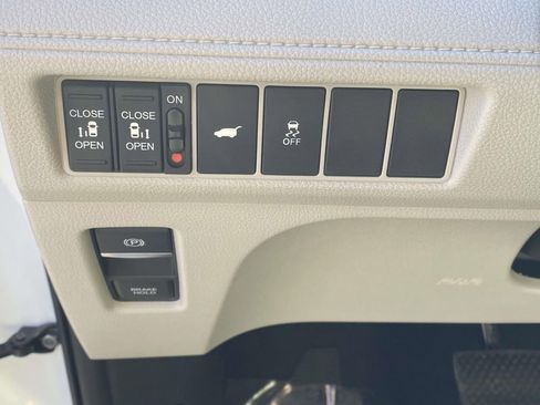 New 2026 Honda Odyssey EX-L image 18