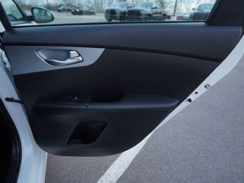 Used 2023 Kia Forte LXS image 22