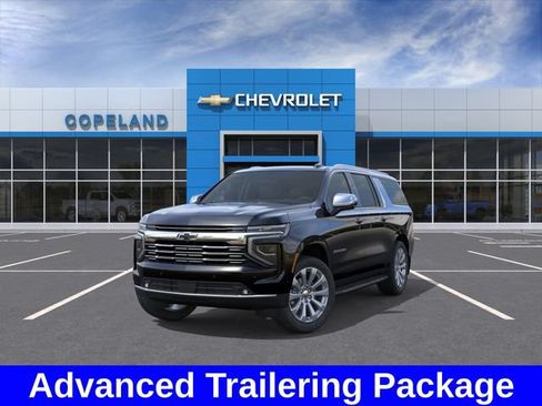 New 2026 Chevrolet Suburban Premier w/ Sun And Tow Package AWD/4WD image 9