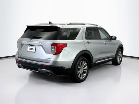 Used 2023 Ford Explorer Limited w/ Equipment Group 301A image 5