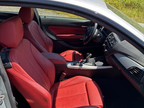 Used 2016 BMW M235i Coupe RWD image 7