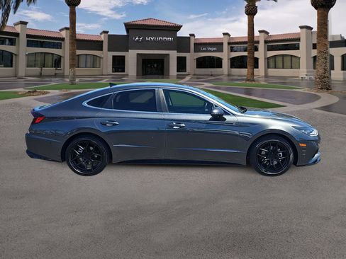 Used 2023 Hyundai Sonata Limited FWD image 9