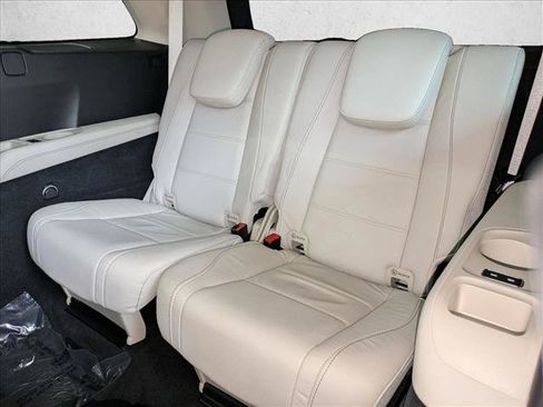 Certified 2023 Mercedes-Benz GLS 450 4MATIC image 23