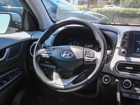 Used 2018 Hyundai Kona Limited FWD image 19