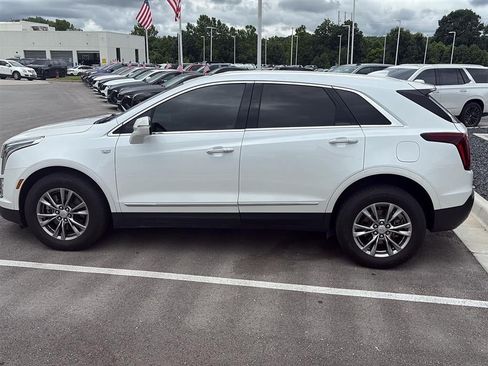 Used 2021 Cadillac XT5 Premium Luxury AWD/4WD image 4