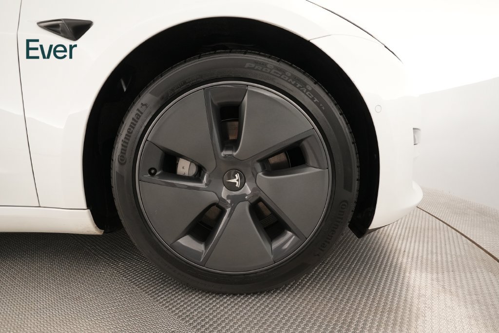 Used 2022 Tesla Model 3 Long Range AWD/4WD image 20