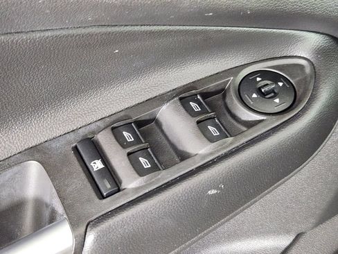 Used 2017 Ford Escape SE AWD/4WD image 12
