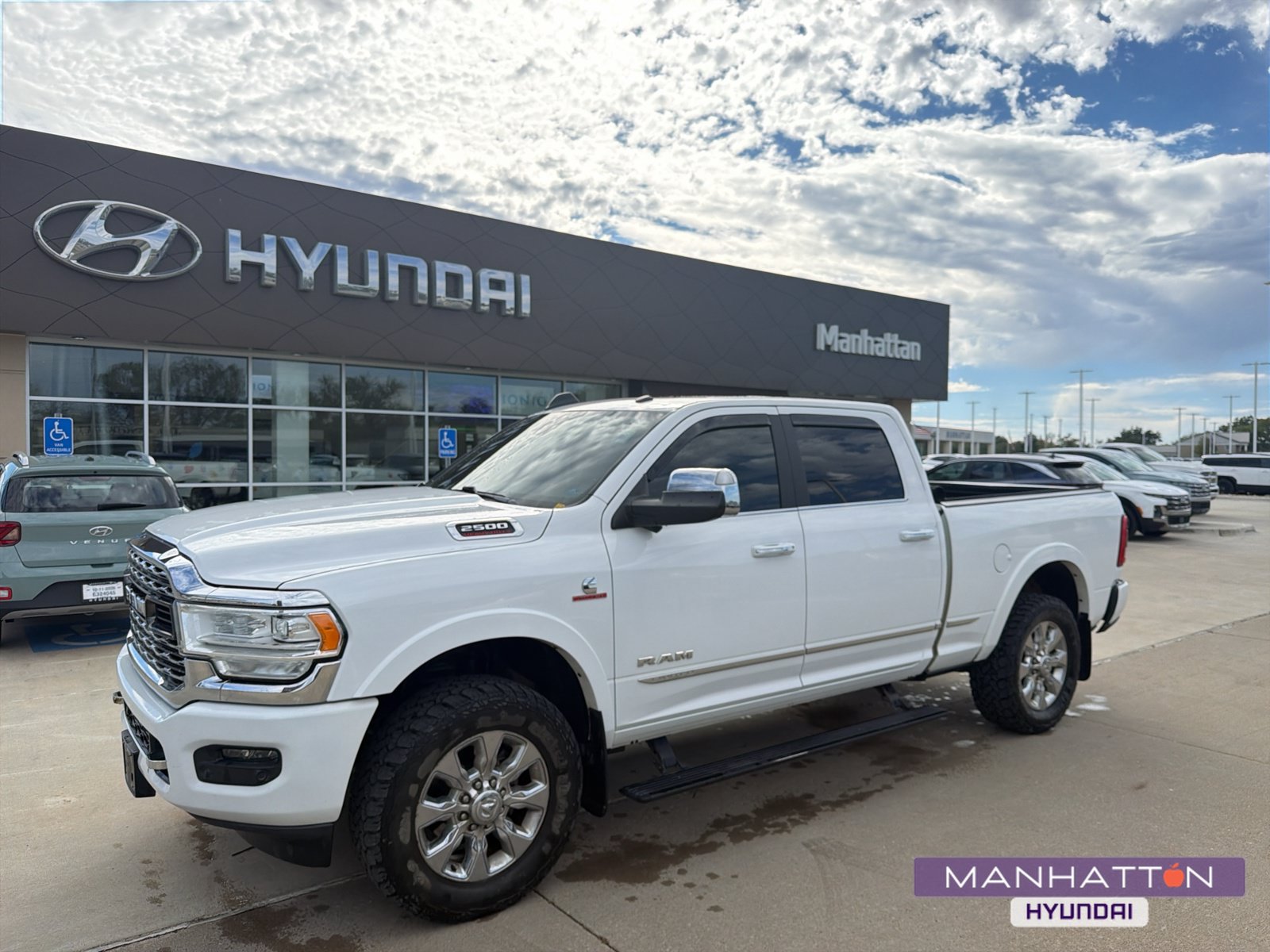 Used 2019 RAM 2500 Limited AWD/4WD image 1