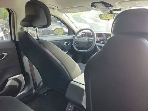 New 2026 Kia K4 LXS FWD image 13