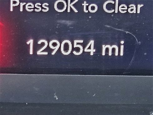 Used 2023 Jeep Wrangler Sport image 29