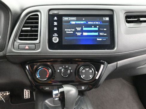 Used 2022 Honda HR-V Sport image 19