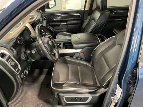 Used 2020 RAM 1500 Laramie AWD/4WD image 11