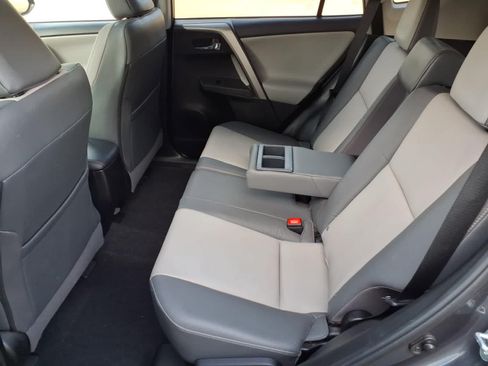 Used 2015 Toyota RAV4 Limited w/ Technology Package FWD image 9