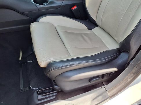 Used 2020 Subaru Outback Limited w/ Popular Package #2 AWD/4WD image 25