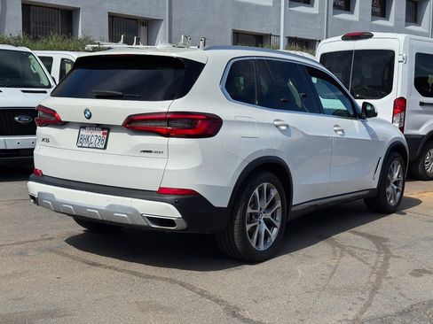 Used 2019 BMW X5 xDrive40i w/ Premium Package 2 image 11