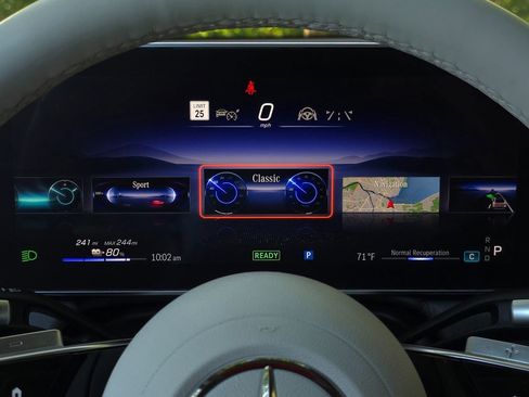 Used 2023 Mercedes-Benz EQS 450+ SUV image 45