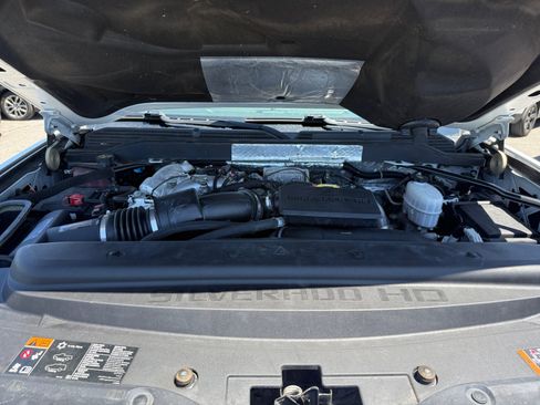 Used 2018 Chevrolet Silverado 2500 High Country w/ Duramax Plus Package AWD/4WD image 20