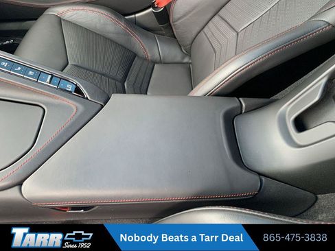 Used 2022 Chevrolet Corvette Stingray Premium Cpe w/ Z51 Performance Package RWD image 23
