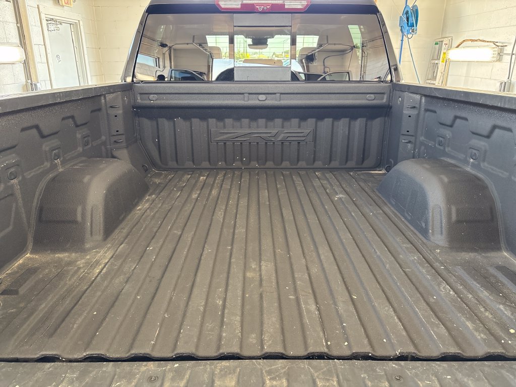 Used 2024 Chevrolet Silverado 1500 ZR2 w/ Technology Package AWD/4WD image 31