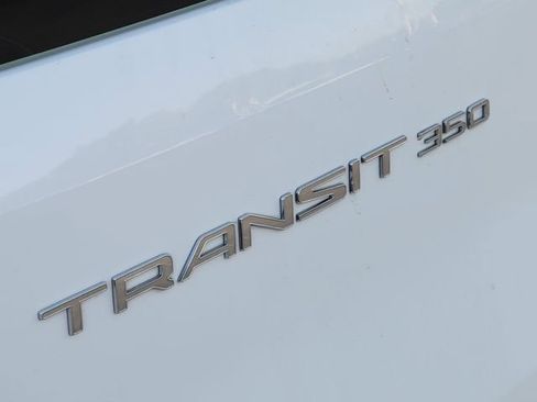 Used 2024 Ford Transit 350 XLT RWD image 9