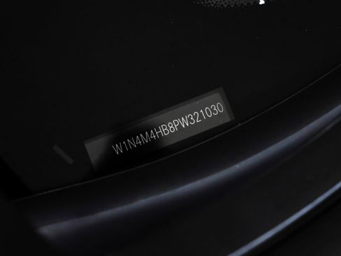 Used 2023 Mercedes-Benz GLB 250 4MATIC image 56