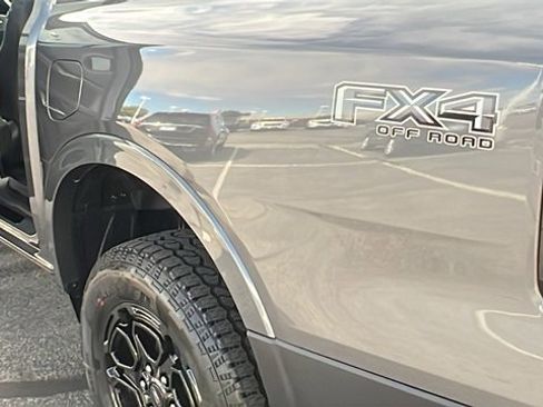 New 2025 Ford Ranger Lariat w/ FX4 Off-Road Package image 15