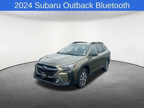 Used 2024 Subaru Outback Premium AWD/4WD image 1