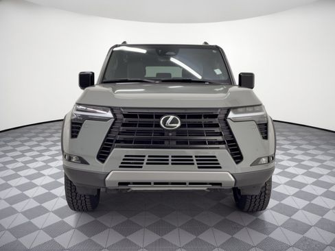 Certified 2025 Lexus GX 550 AWD/4WD image 6