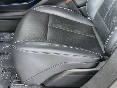 Used 2024 Cadillac Lyriq Luxury AWD/4WD image 22