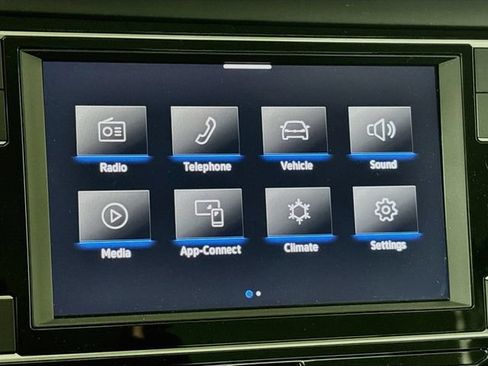 Certified 2024 Volkswagen Jetta SE FWD image 17