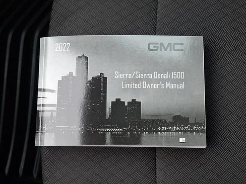 Used 2022 GMC Sierra 1500 SLE AWD/4WD image 25