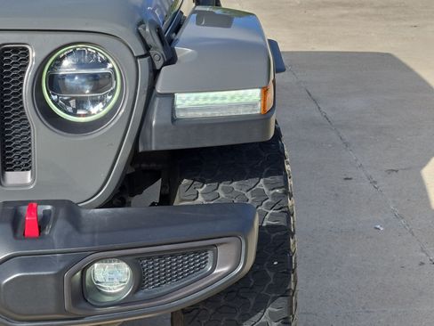 Used 2022 Jeep Wrangler Unlimited Rubicon w/ Xtreme Recon 35" Tire Package AWD/4WD image 10