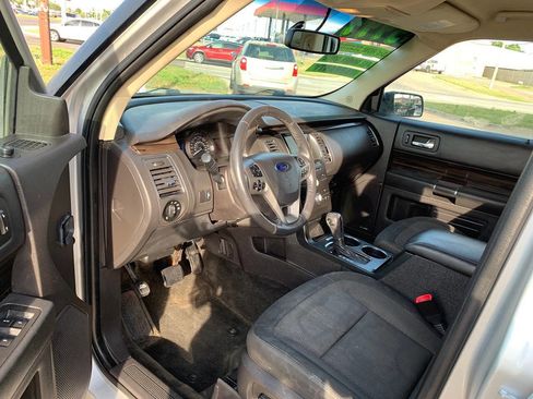 Used 2014 Ford Flex SEL FWD image 12