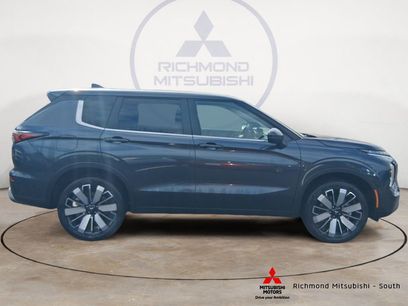 New 2026 Mitsubishi Outlander SE