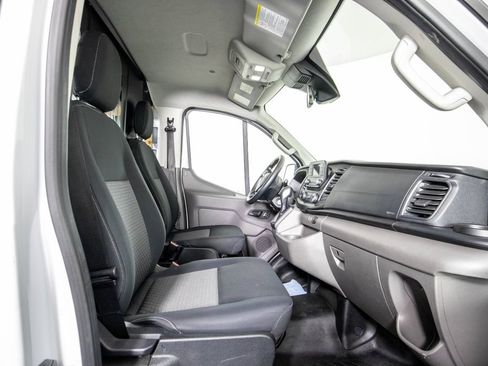Used 2025 Ford Transit 250 Low Roof w/ Exterior Upgrade Package RWD image 8