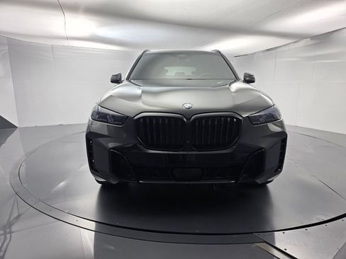 Certified 2025 BMW X5 sDrive40i w/ M Sport Package RWD image 2
