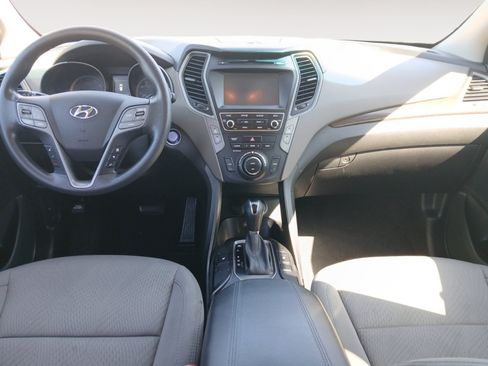 Used 2018 Hyundai Santa Fe Sport w/ 2.4L Value Package 02 FWD image 10