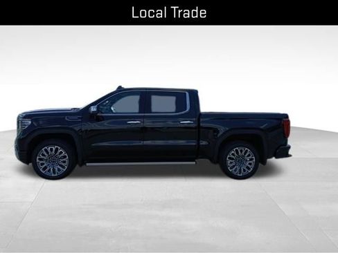 Certified 2026 GMC Sierra 1500 Denali Ultimate w/ LPO, Black Badging Package AWD/4WD image 2