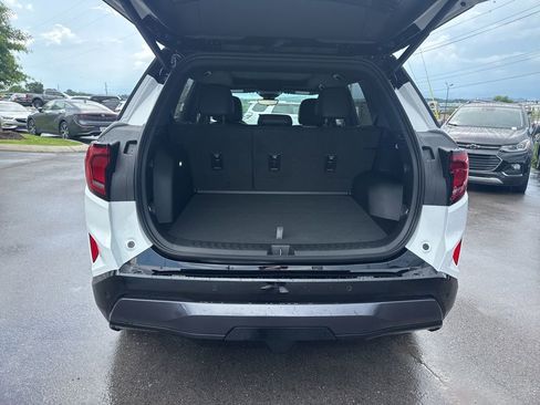 New 2026 GMC Terrain AT4 AWD/4WD image 34